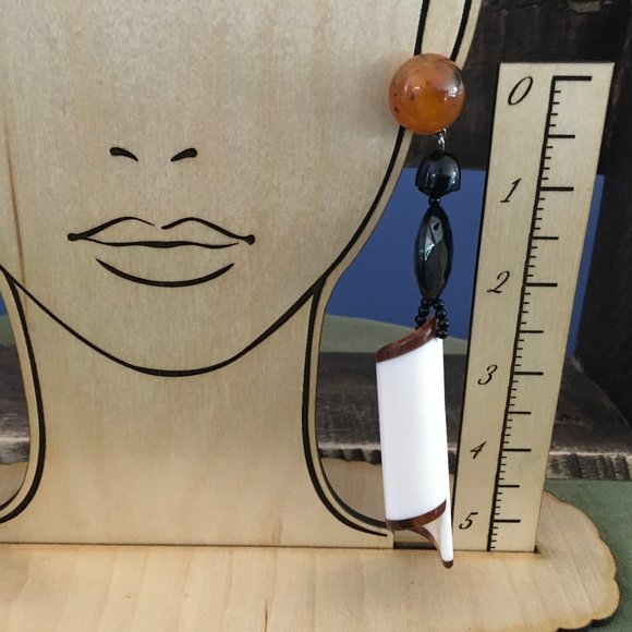 Angela Caputi Ivory Resin Dangle Clip Earrings - Picture 3 of 8